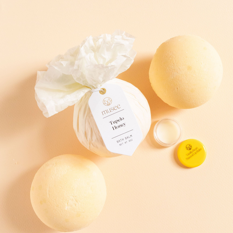 Tupelo Honey Bath Bomb