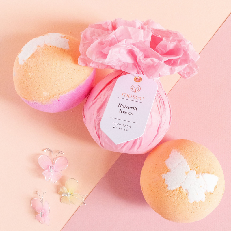 Butterfly Kisses Bath Bomb